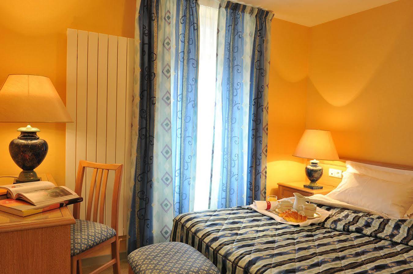 Logis Hotel Le Continental Châteauroux Exteriér fotografie
